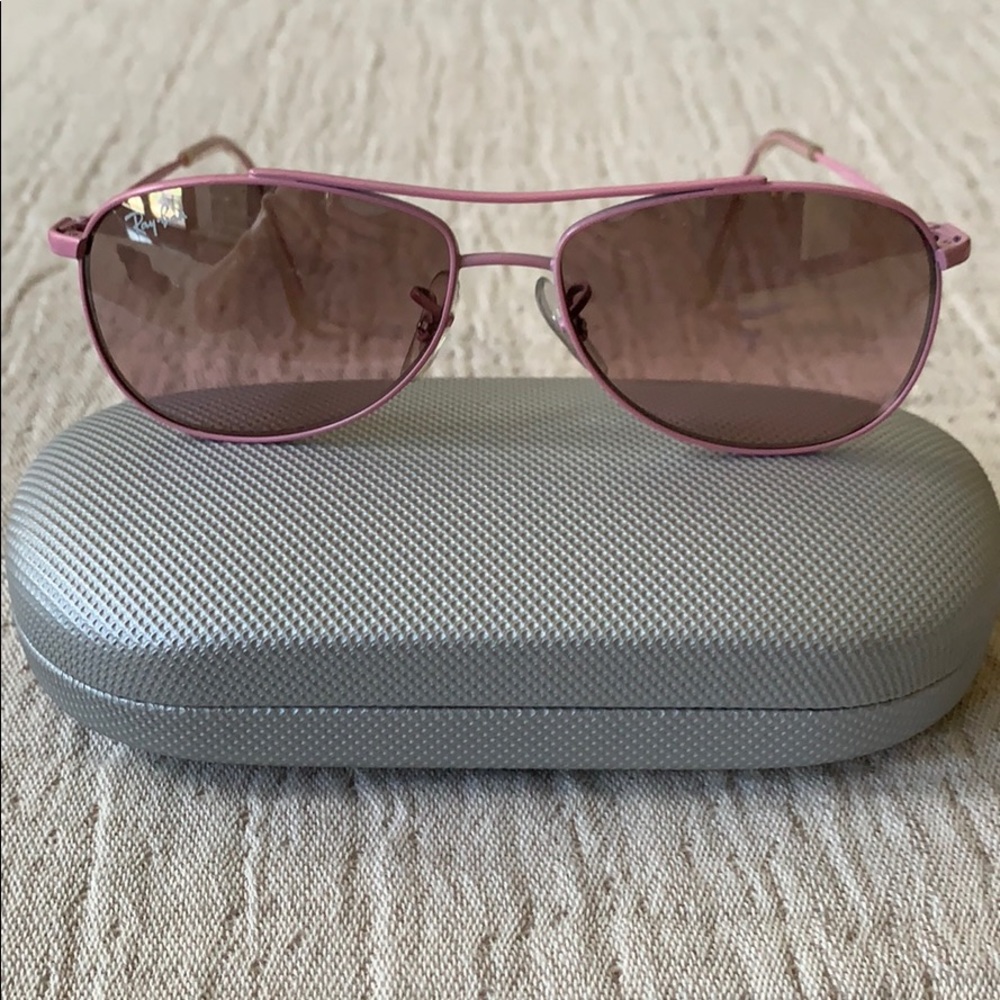 Adorable Ray-Ban Junior pink aviators authentic